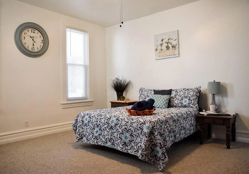 Perfect Pittsburgh Home Close To City & Airport