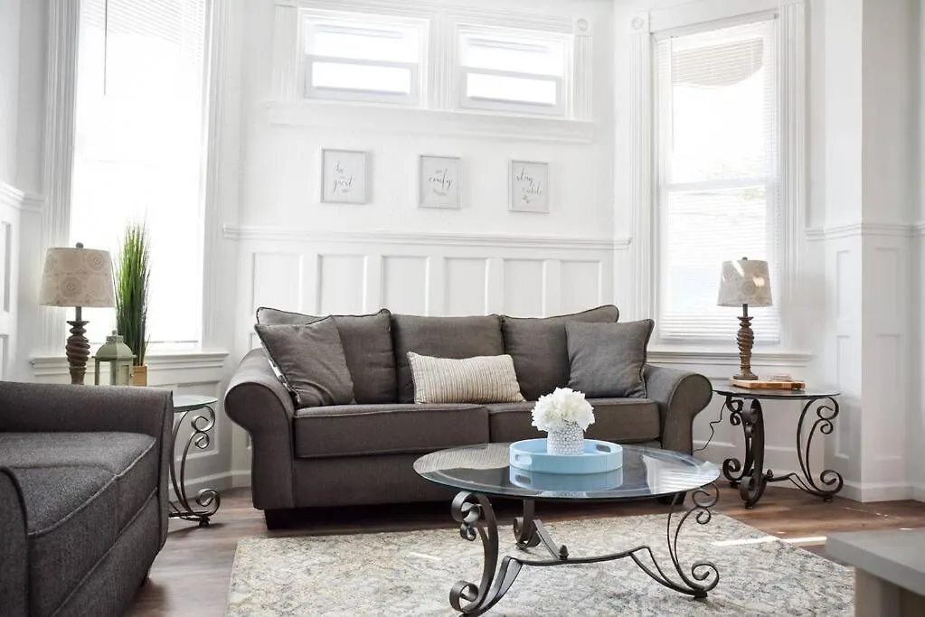 בית נופש Perfect Pittsburgh Home Close To City & Airport