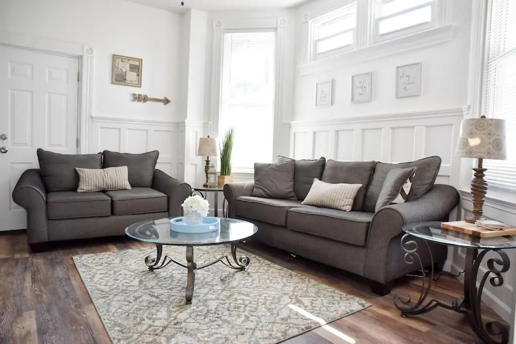 Perfect Pittsburgh Home Close To City & Airport ארצות הברית