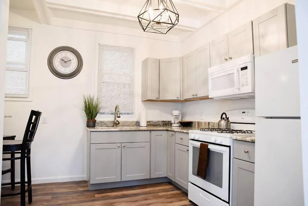 Perfect Pittsburgh Home Close To City & Airport בית נופש